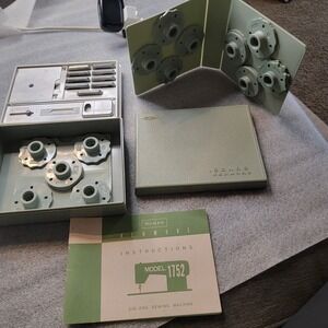 Sears Kenmore Metal Eyelet Template‎ & Zig Zag Sewing Accessories 17 Book Disk